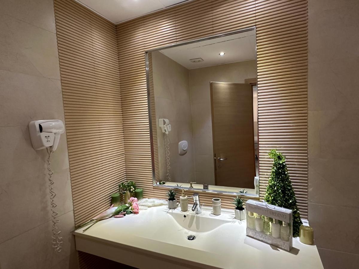 Cherry Apartment บูคาเรสต์ ภายนอก รูปภาพ