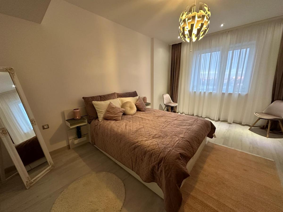 Cherry Apartment บูคาเรสต์ ภายนอก รูปภาพ